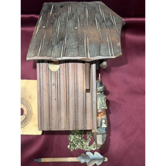 Vintage Hubert Herr Black Forest Cuckoo Clock -Germany - Picture 8 of 10